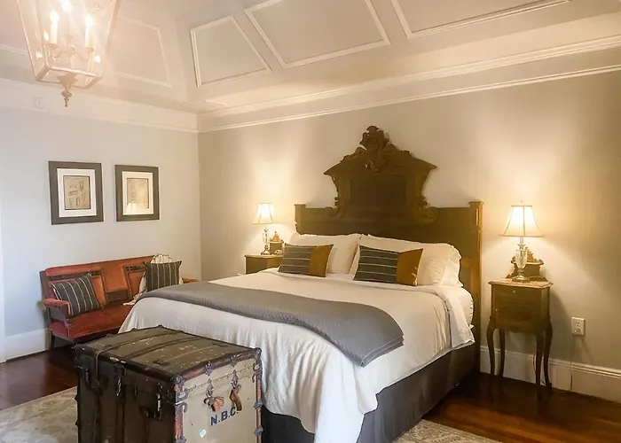 The Twelve Oaks Bed & Breakfast Covington