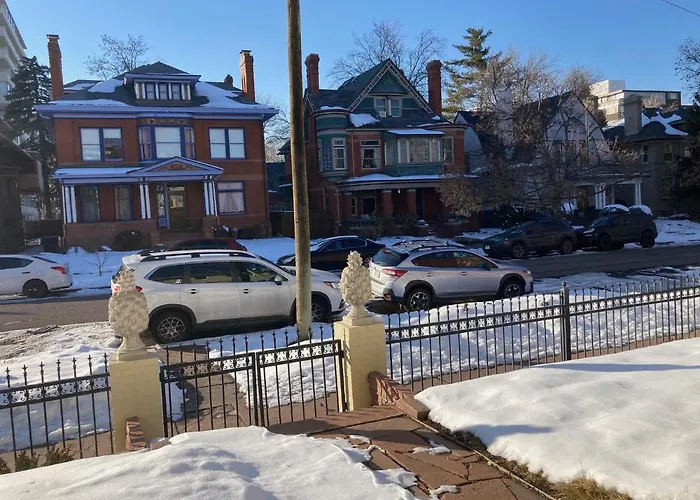 Vacation Apartment Rentals in Denver