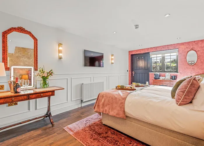 The Ley Arms Bed & Breakfast Exminster