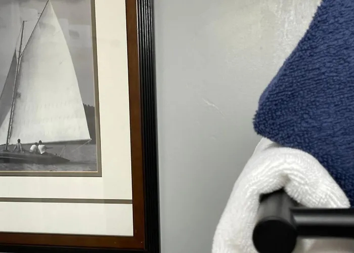 White Sails Inn Kennebunk