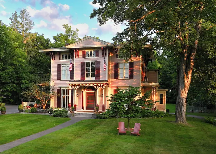 Landmark Inn Cooperstown