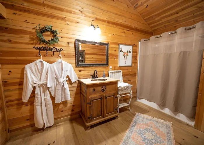 City On A Hill At Spring Creek Fredericksburg