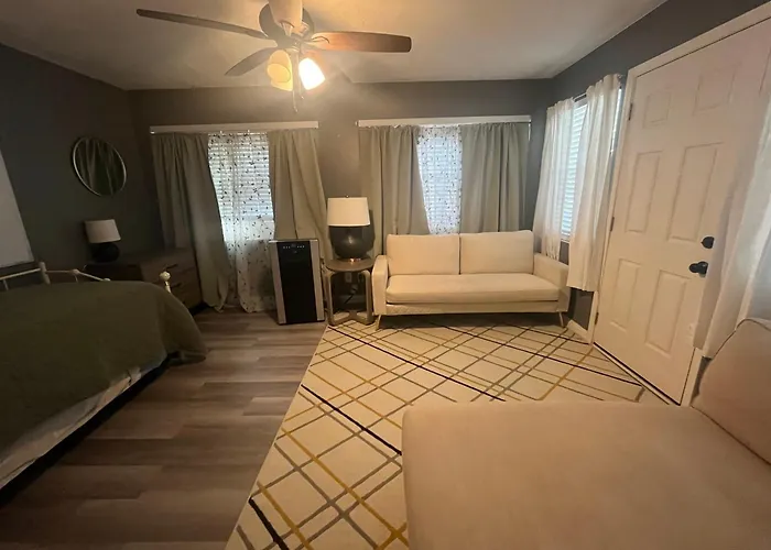 Vacation Apartment Rentals in Jacksonville