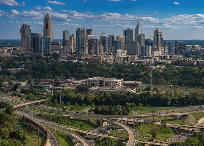 Vacation Apartment Rentals in Charlotte