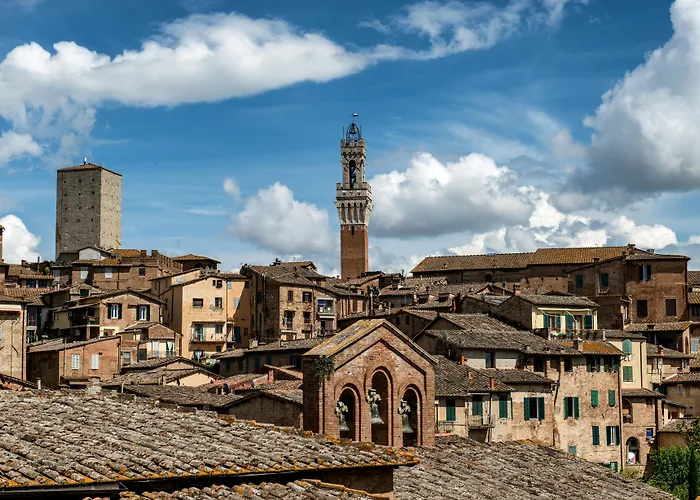 Vacation Apartment Rentals in Siena